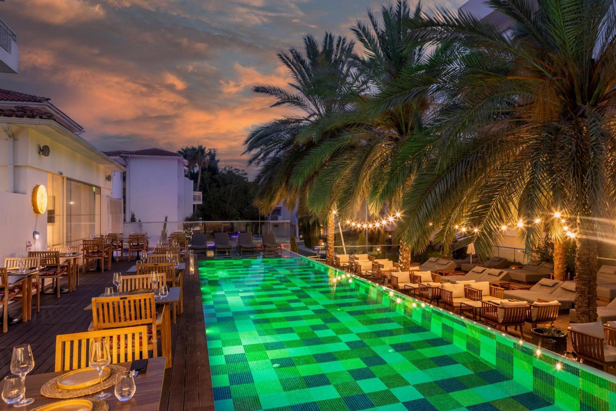 King Jason Paphos - Designed For Adults By Louis Hotels Екстериор снимка