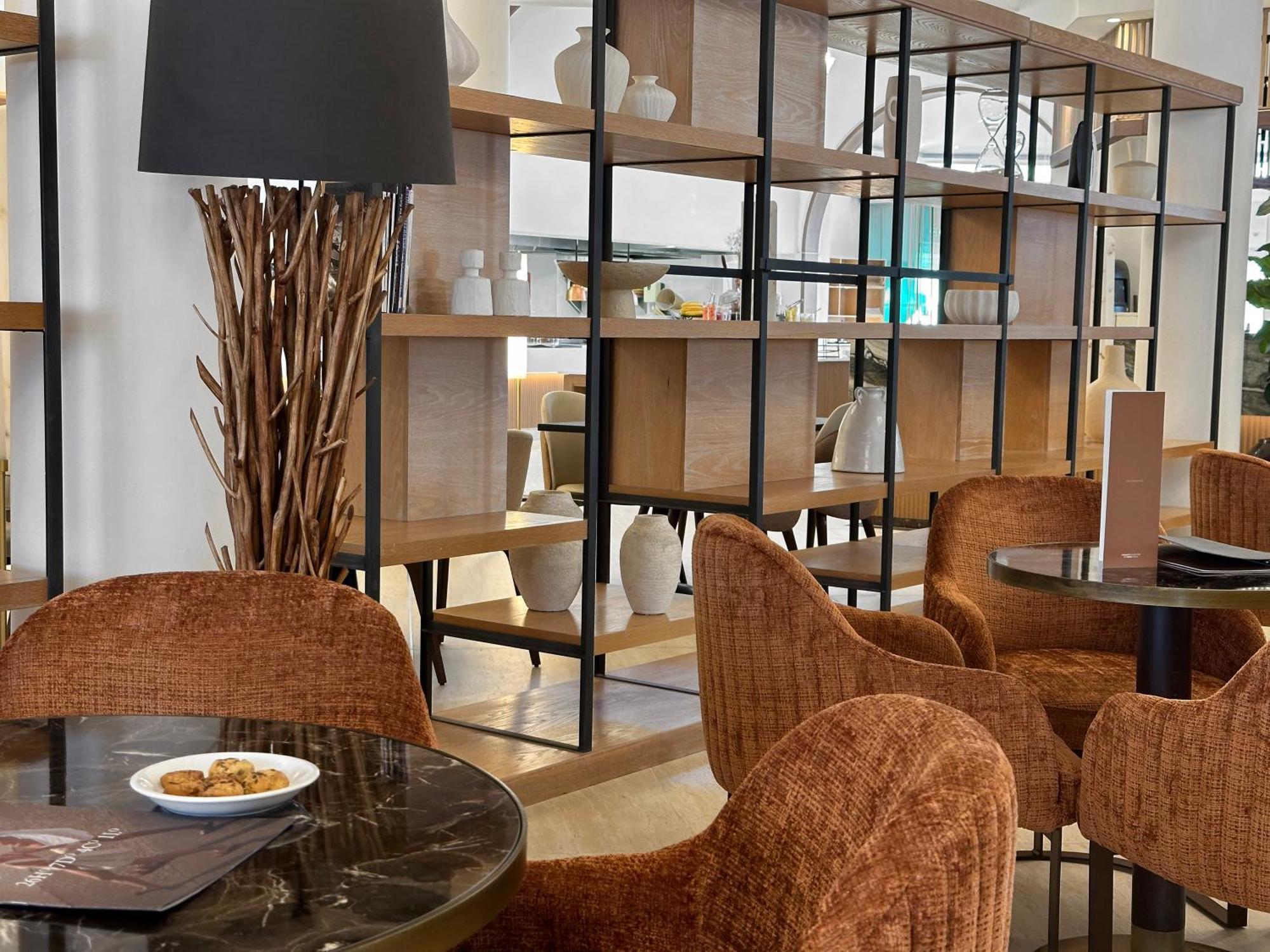 King Jason Paphos - Designed For Adults By Louis Hotels Екстериор снимка