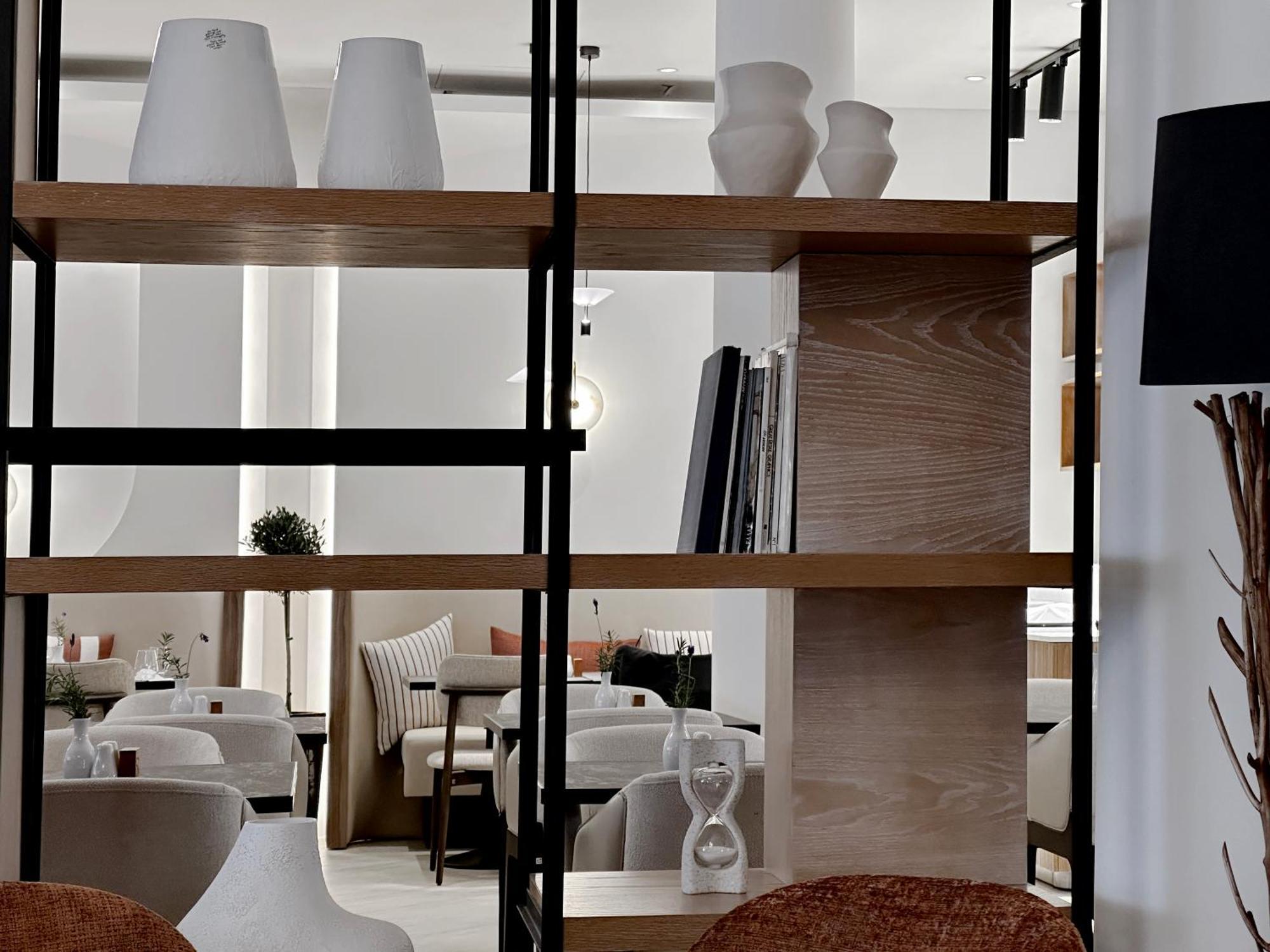 King Jason Paphos - Designed For Adults By Louis Hotels Екстериор снимка