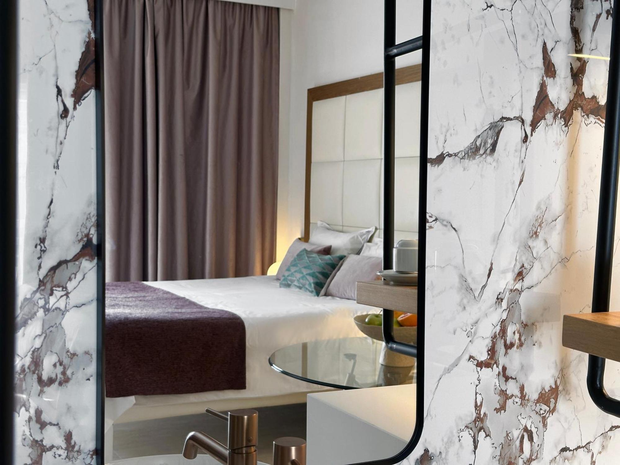King Jason Paphos - Designed For Adults By Louis Hotels Екстериор снимка
